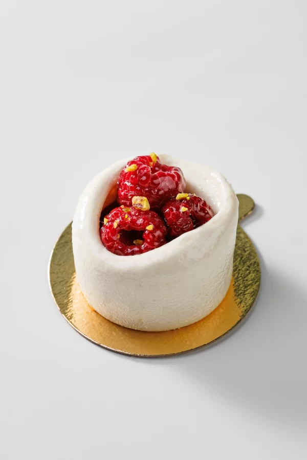 Клубника - Миндаль